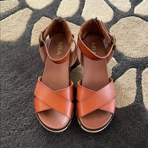 MIA Women's Tan Cross-Strap Sandals